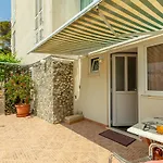 Studio Kristic, Cozy Studio With A Terrace