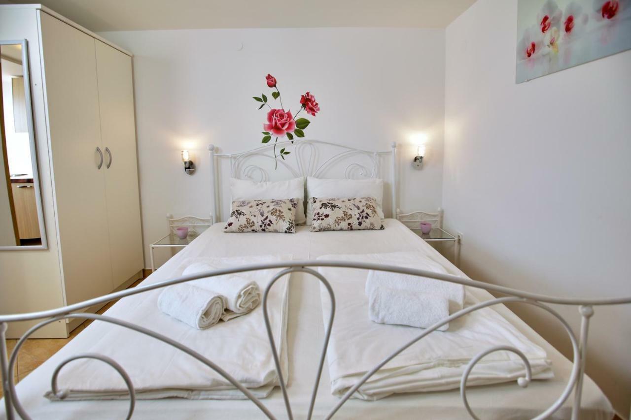 Apartment Kristic, Cozy With A Terrace Dubrovnik