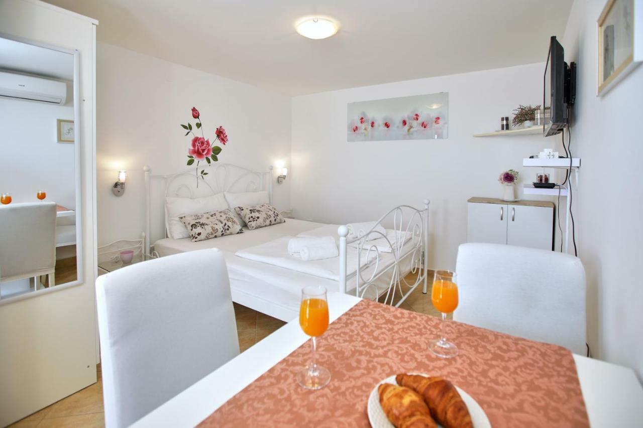 Apartment Kristic, Cozy With A Terrace Dubrovnik