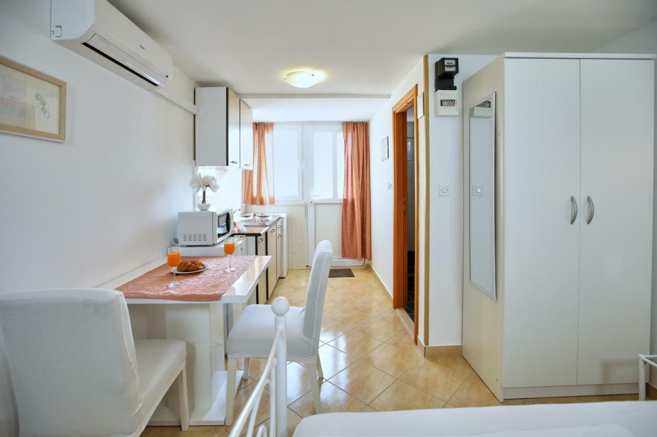 Kristic, Cozy With A Terrace Dubrovnik